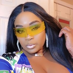 Meet your Posher, Terri